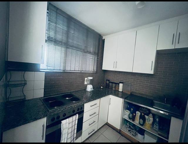 2 BEDROOM APARTMENT FOR SALE IN MORNINGSIDE